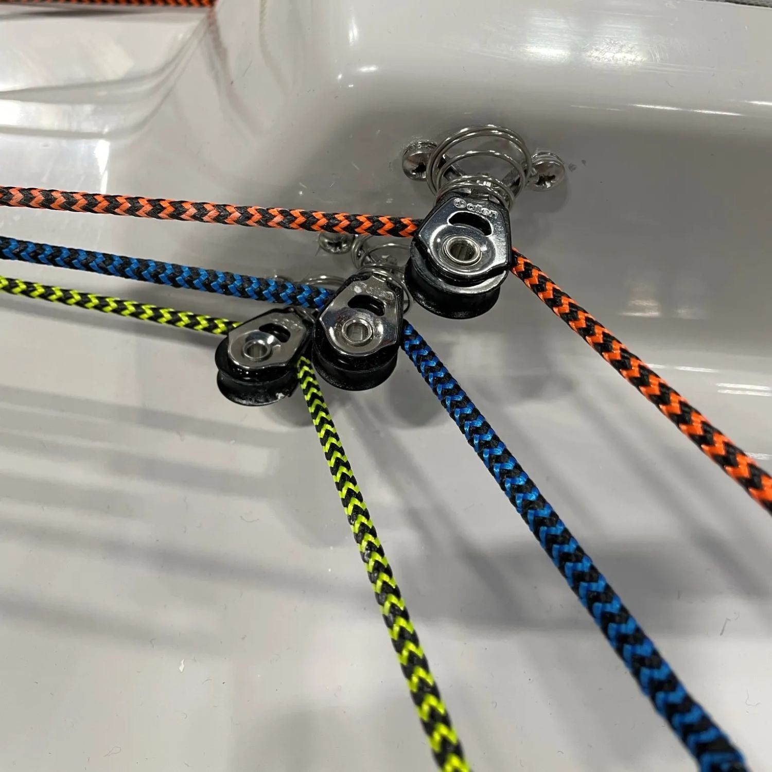 Allen Dynamic 30mm Enkelblock m. bygel/fjäder