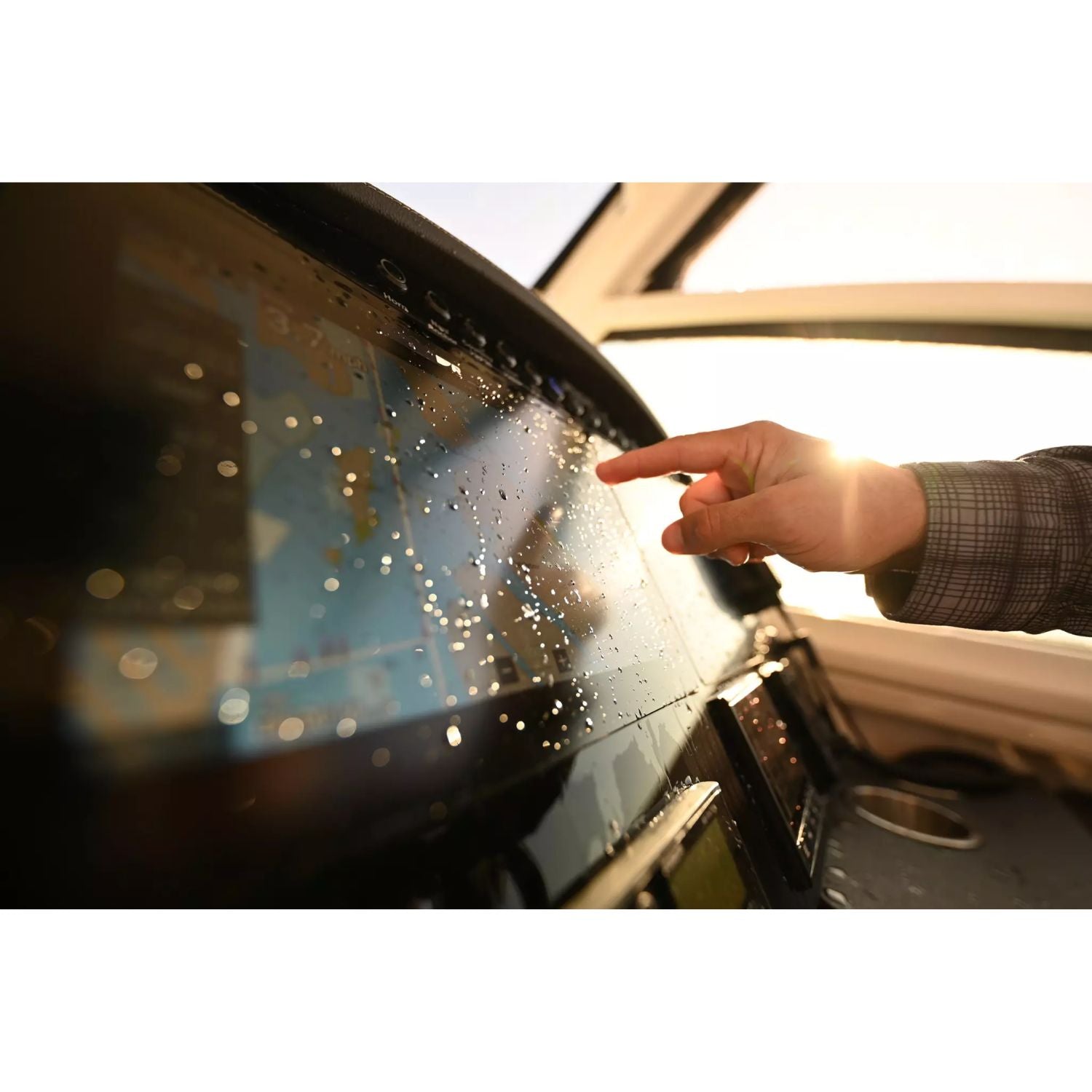 Raymarine Axiom+ 9 Plotter inkl. Sjökort N. Europa